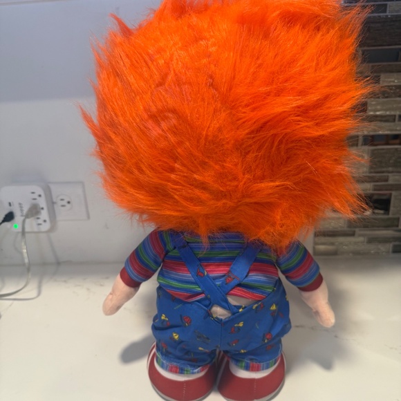 17” Gemmy Chucky Halloween Greeter, features Chucky in his signature overalls. - Picture 4 of 7